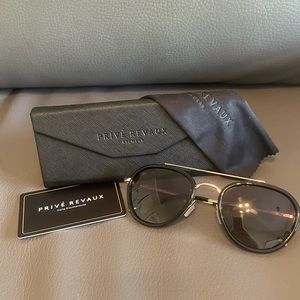 Prive Revaux The Connoisseur Black Aviators